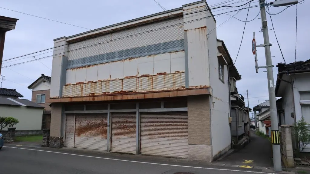 Akiya in Nikaho