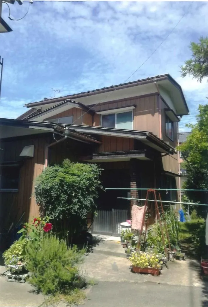 Akiya in Sakai