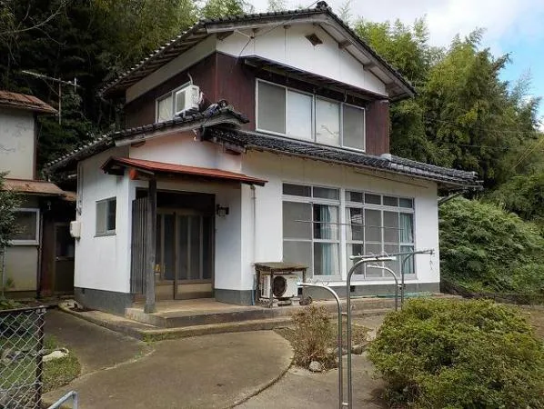 Akiya in Pueblo de Okinoshima