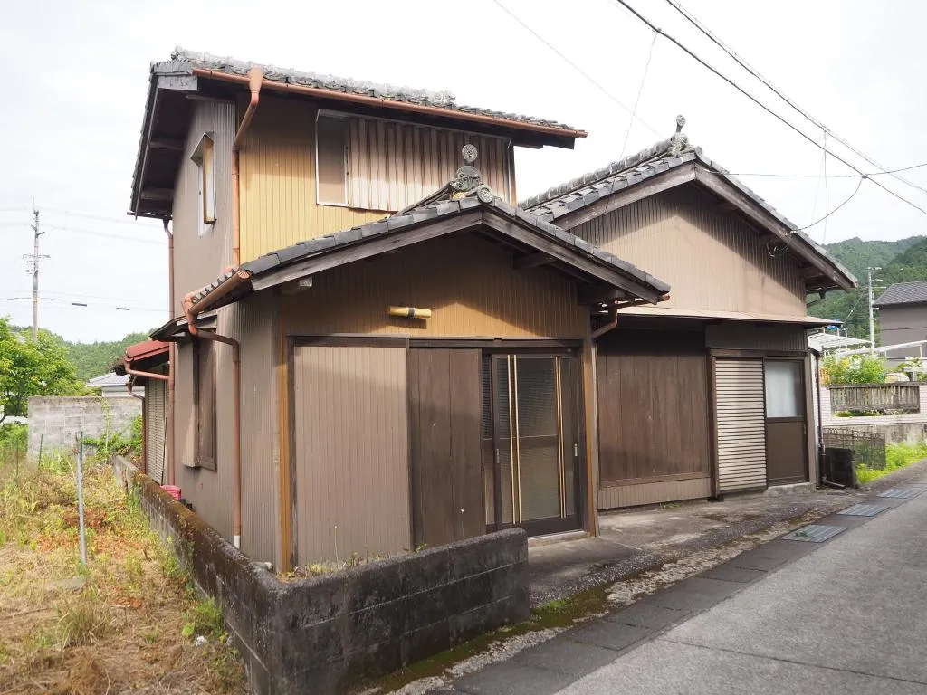 Akiya in Naka Town