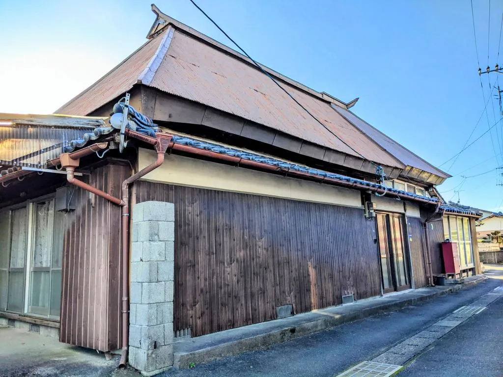 Akiya in Saga