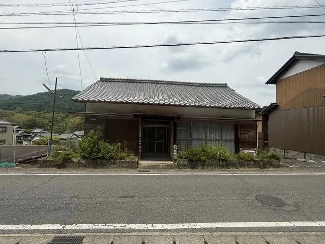 Akiya in Kani