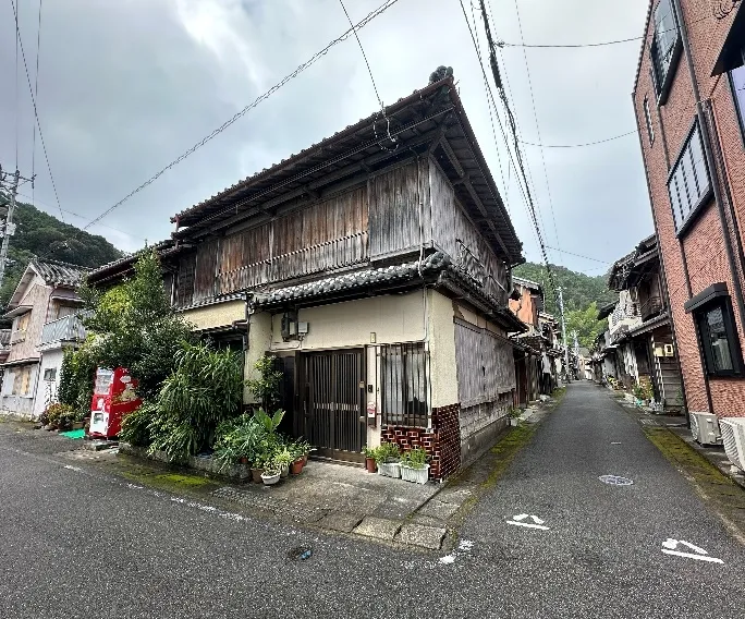Akiya in Kaiyō Town