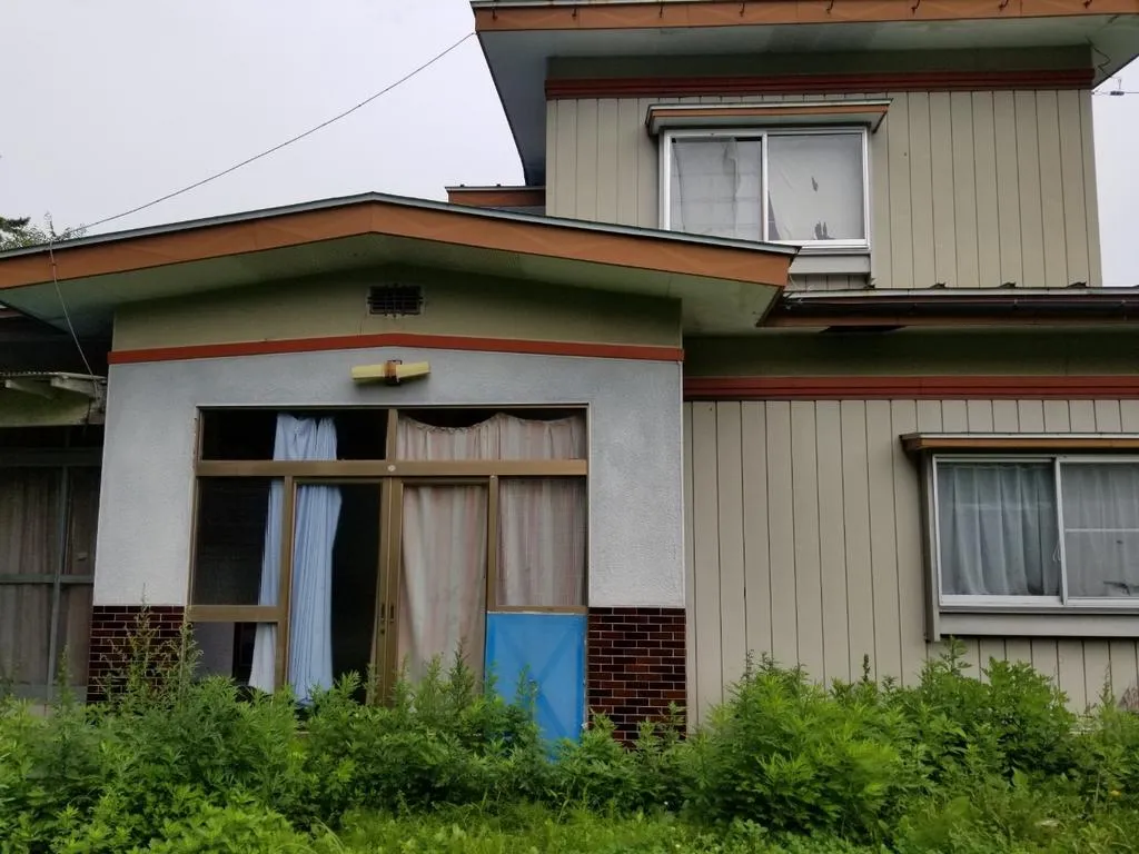 Akiya in Поселок Карумай