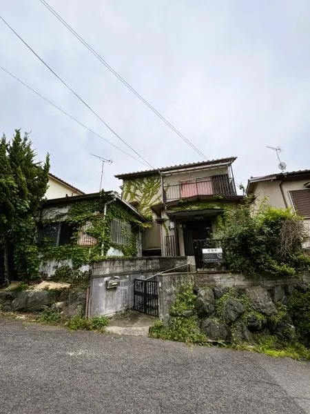 Akiya in Hannan