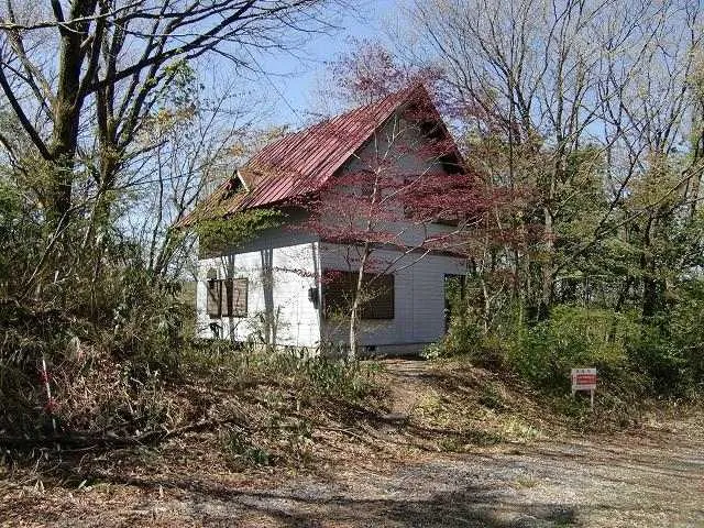 Akiya in Город Hoki