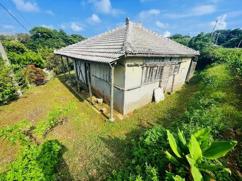 Akiya in Nago