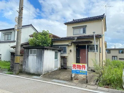 Akiya in Toyama