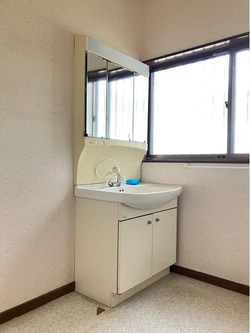 5 Bedroom Property Fuji City Shizuoka Prefecture (18)