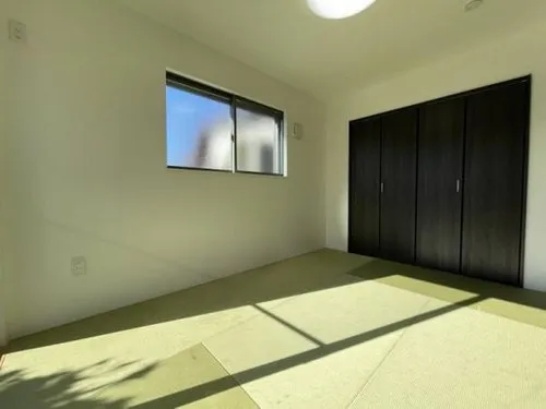 Aichi Hekinan City 4LDK Property (4)