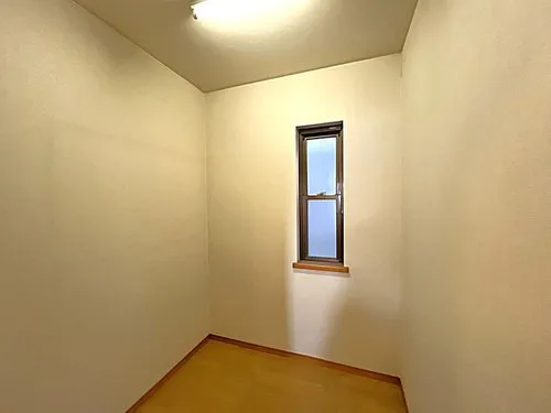 5LDK+S Property Katano City Osaka Prefecture (4)