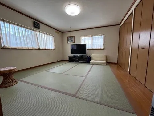 6LDK+S Property Neyagawa City Osaka (4)