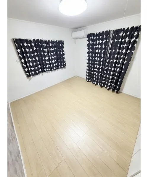 5LDK Property Kaizuka City Osaka Prefecture (8)