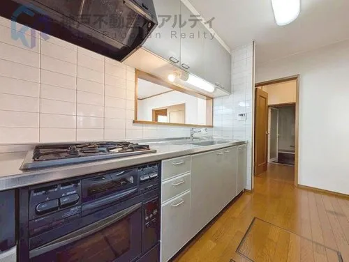Hyogo Prefecture Kobe City 5LDK+S Property (2)