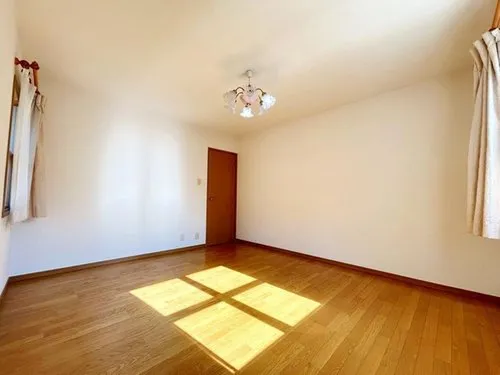 Hyogo Prefecture Sanda City 5LDK Property (12)