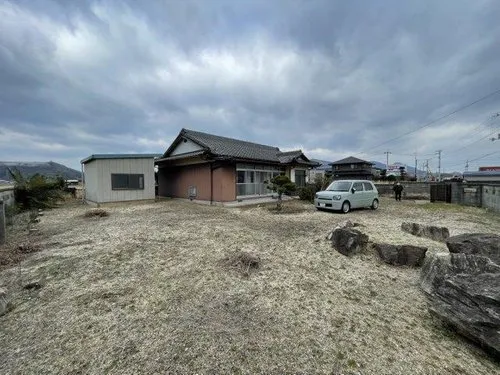 Kagawa Prefecture Mitoyo City 5DK Property (3)