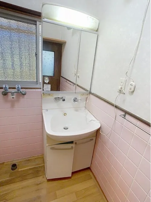 Kagawa Prefecture Zentsuji City 5DK Property (13)