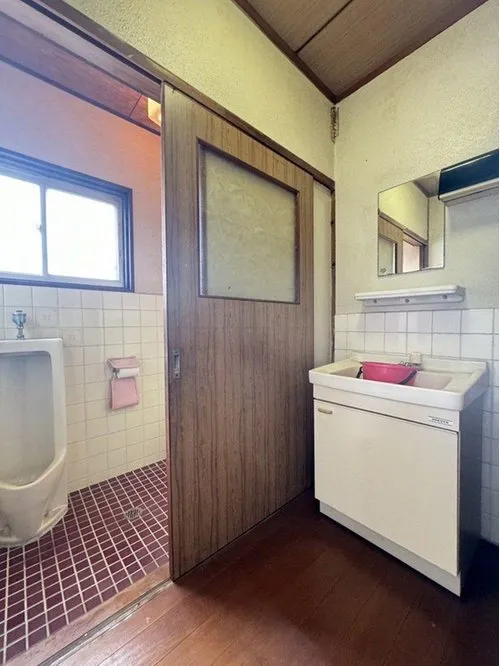 6LDK Property Shikokuchuo City Ehime Prefecture (13)