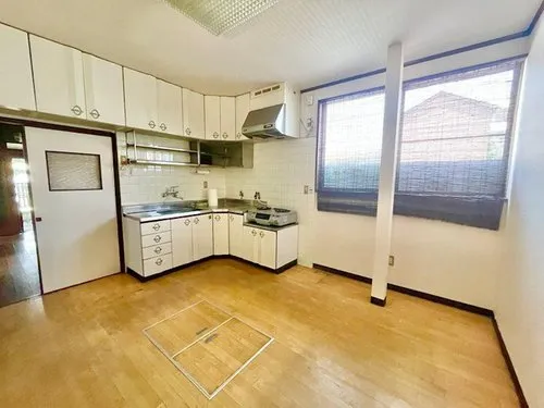 8LDK Imabari City Ehime Prefecture Property (14)