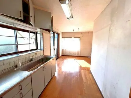 Miyazaki Prefecture Miyazaki City 4LDK Property (11)