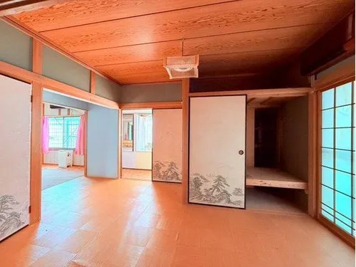 5DK Property in Kirishima City, Kagoshima Prefecture (10)