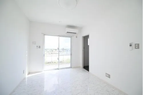 4LDK Property Uruma City, Okinawa Prefecture (7)