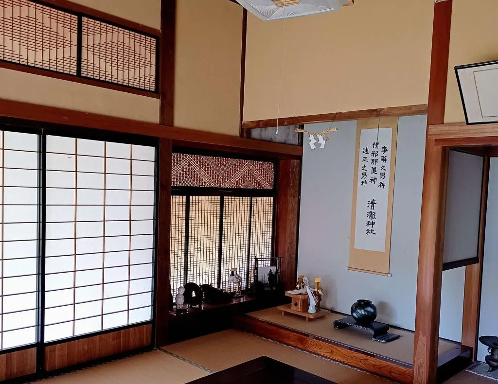 10DK Property Unnan City, Shimane Prefecture (4)