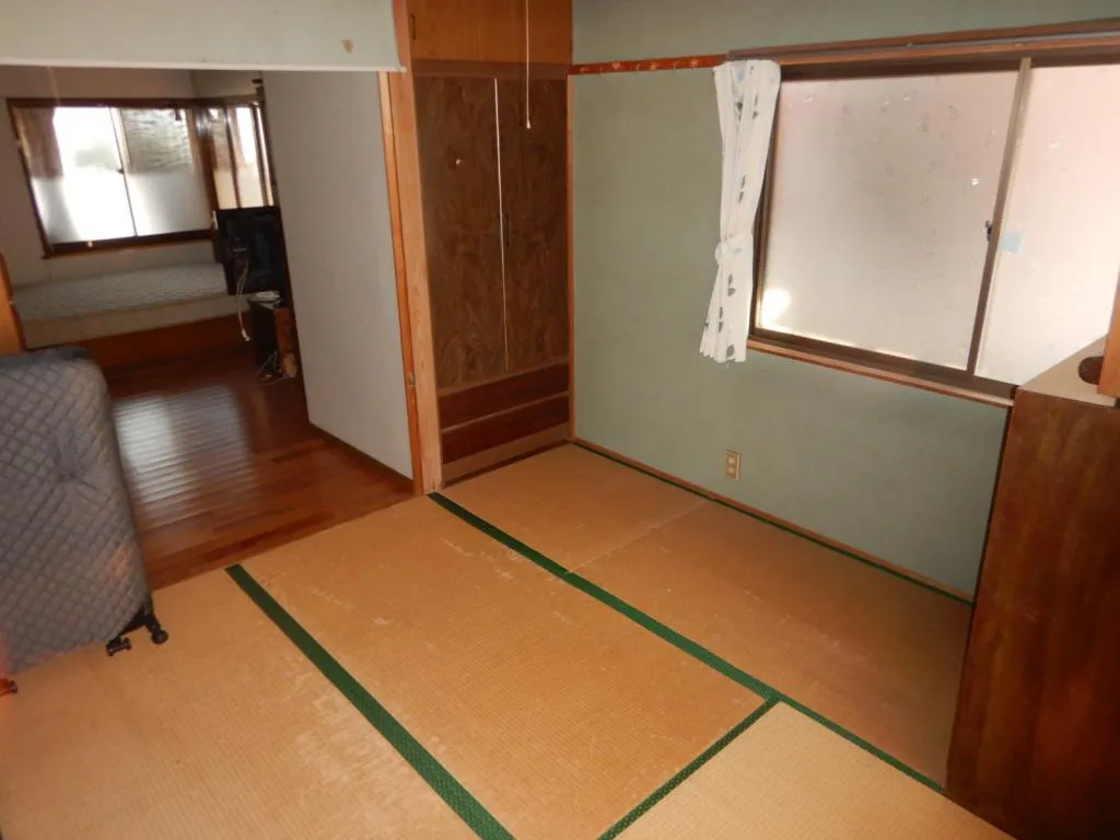 8DK Property Iyo City Ehime Prefecture (5)