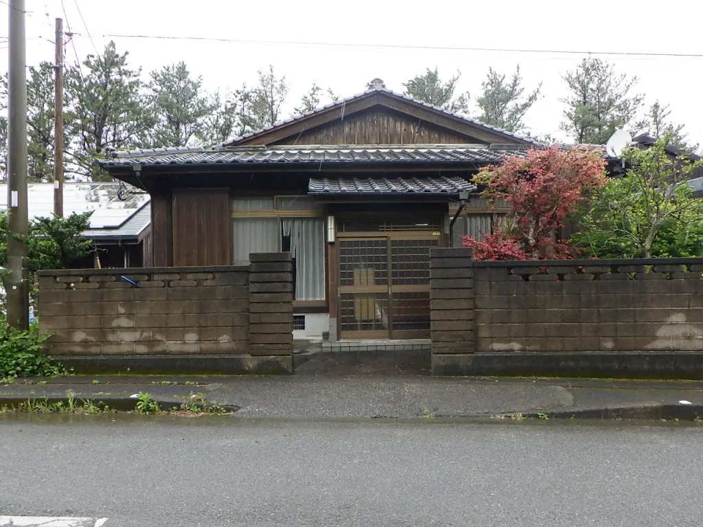 6DK Yakushima Town Kagoshima Prefecture Property (1)