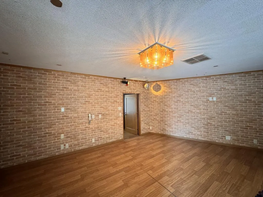 7K Property Hida City Gifu Prefecture (3)