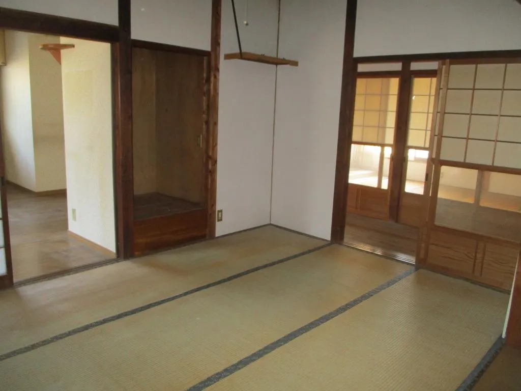 5DK Property Taku City Saga Prefecture (3)