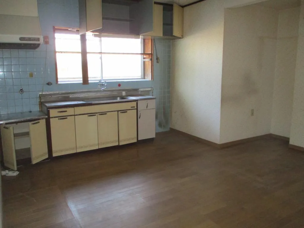 5DK Property Taku City Saga Prefecture (6)
