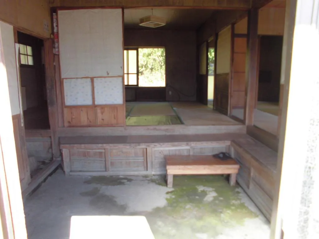 4LDK Property Izumi City Kagoshima Prefecture (5)