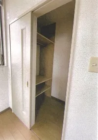 Unknown Layout Property in Oyabe-shi, Toyama Prefecture (11)