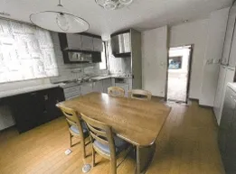 Unknown Layout Property in Oyabe-shi, Toyama Prefecture (3)