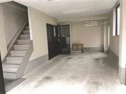 Unknown Layout Property in Oyabe-shi, Toyama Prefecture (4)