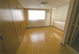 Unknown Layout Property in Oyabe-shi, Toyama Prefecture (8)
