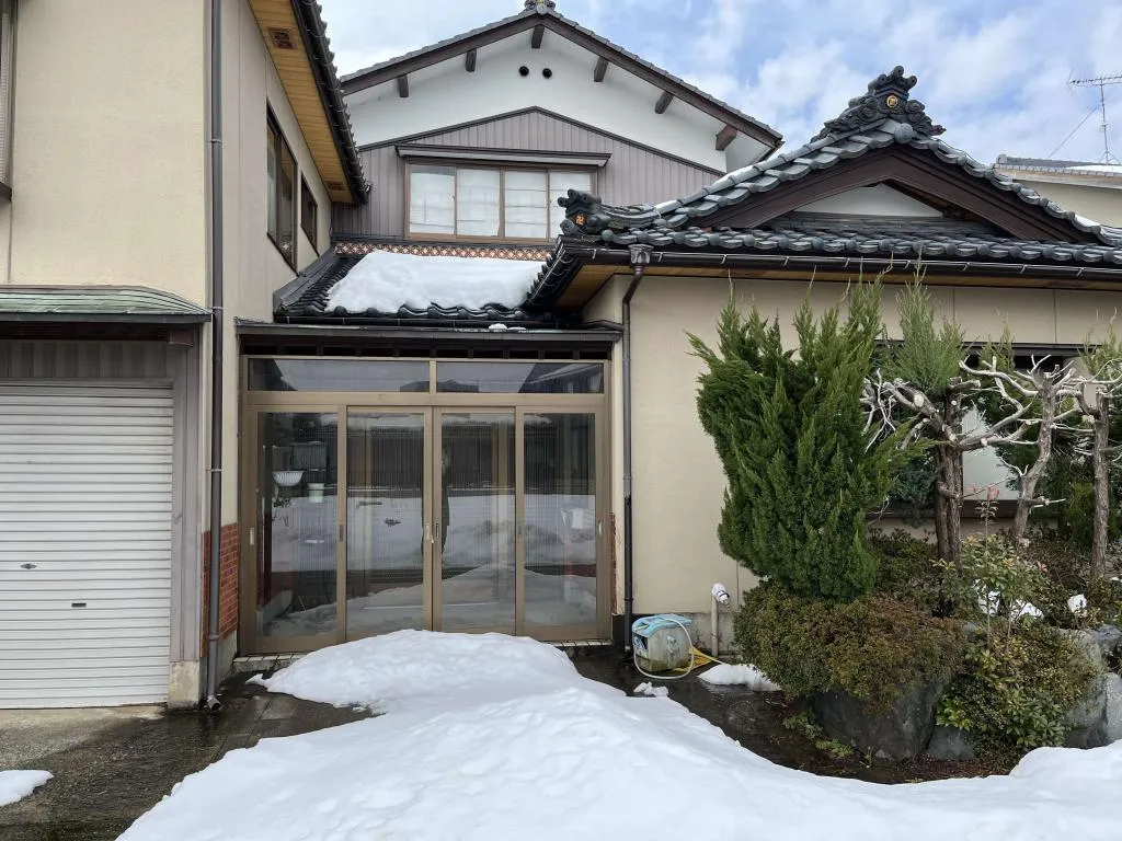 11DK Property Awara City Fukui Prefecture (2)