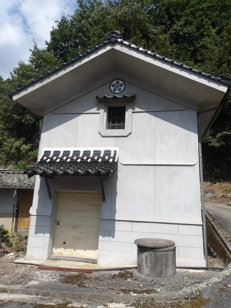 5DK Property Miyoshi City Hiroshima Prefecture (3)
