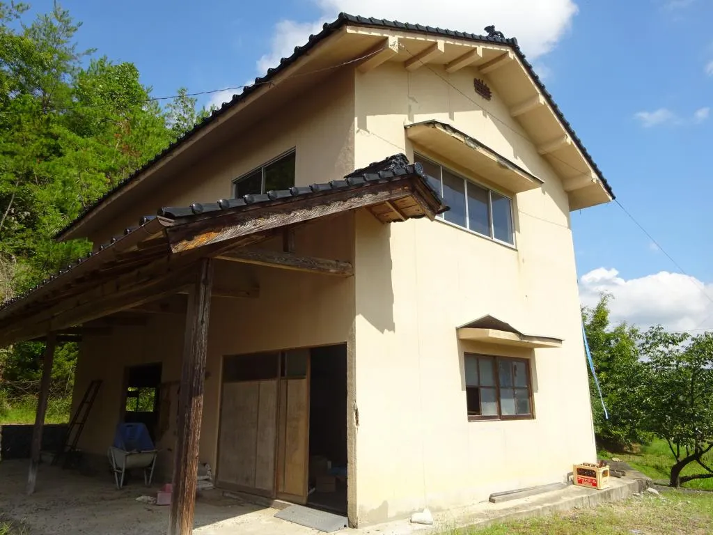 5DK Property Miyoshi City Hiroshima Prefecture (2)