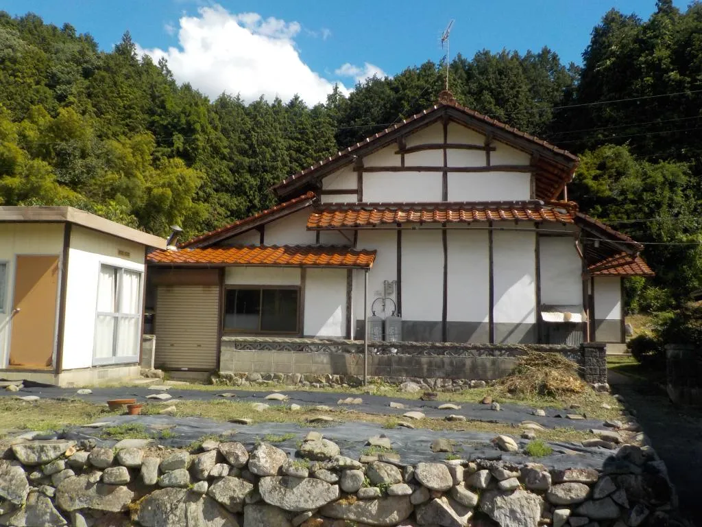 5DK Property Miyoshi City Hiroshima Prefecture (1)