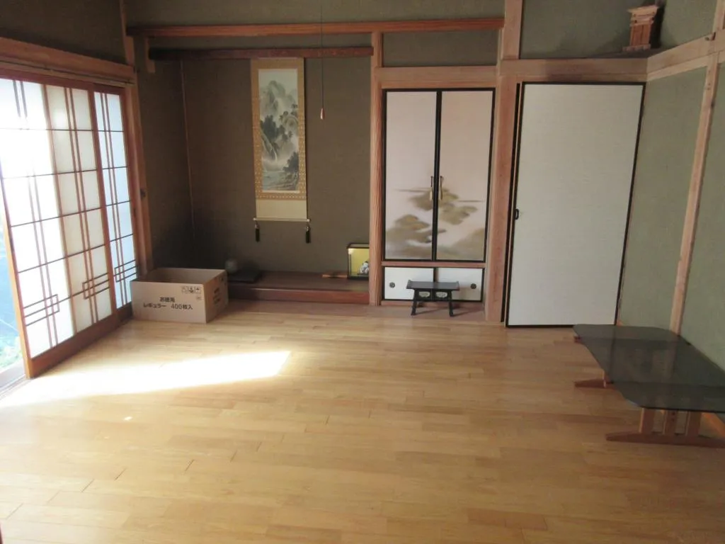 6DK Property Miyoshi City Hiroshima Prefecture (4)