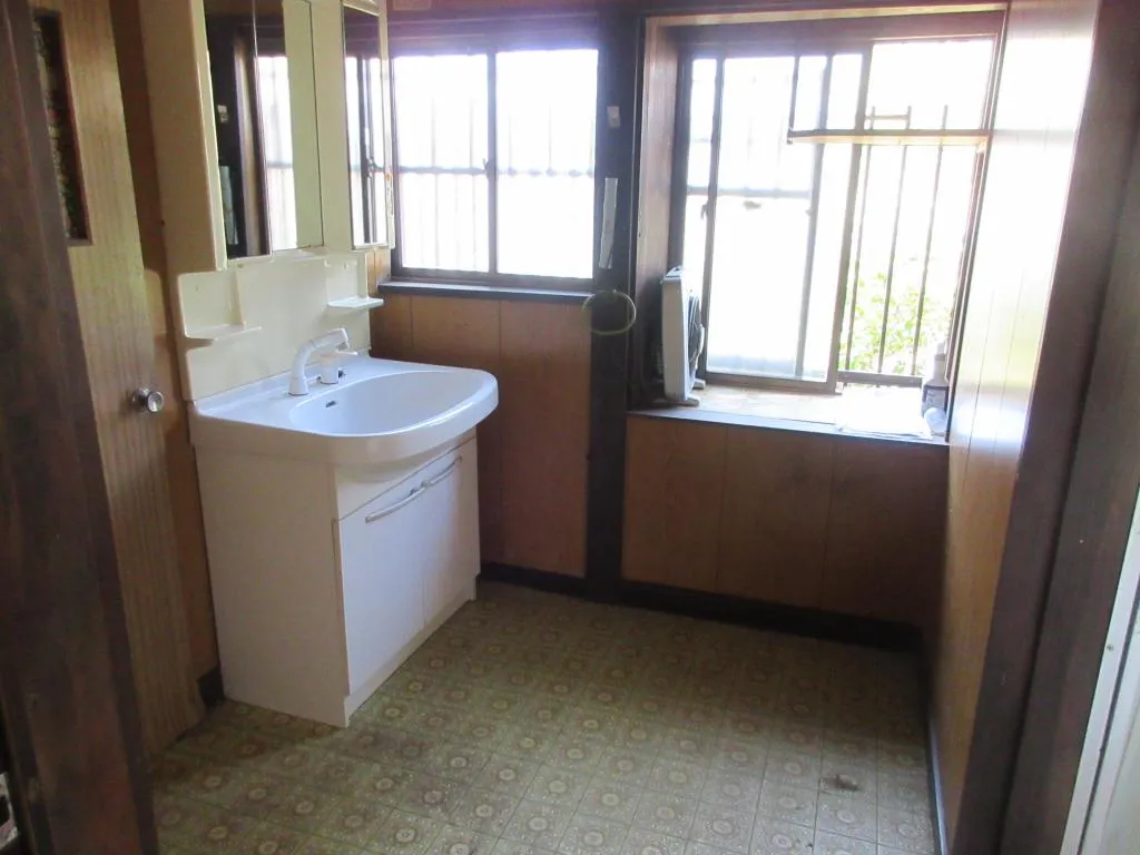 4DK Property Miyoshi City Hiroshima Prefecture (9)