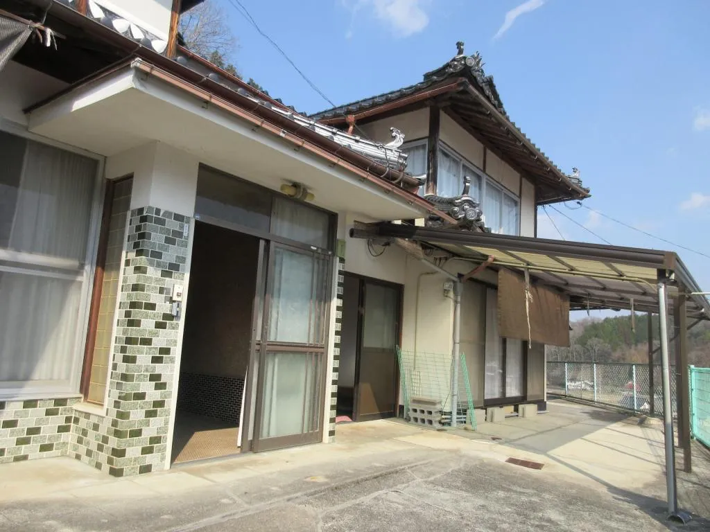 10DK Property Miyoshi City Hiroshima Prefecture (2)
