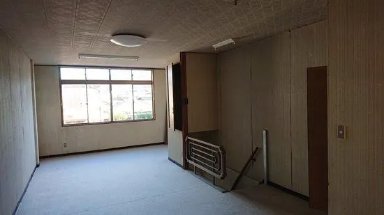 6DK Property in Seiyo City, Ehime Prefecture (10)