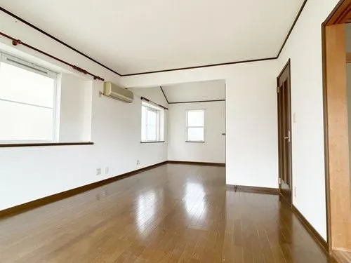 4LDK Property Oamishirasato City Chiba Prefecture (5)