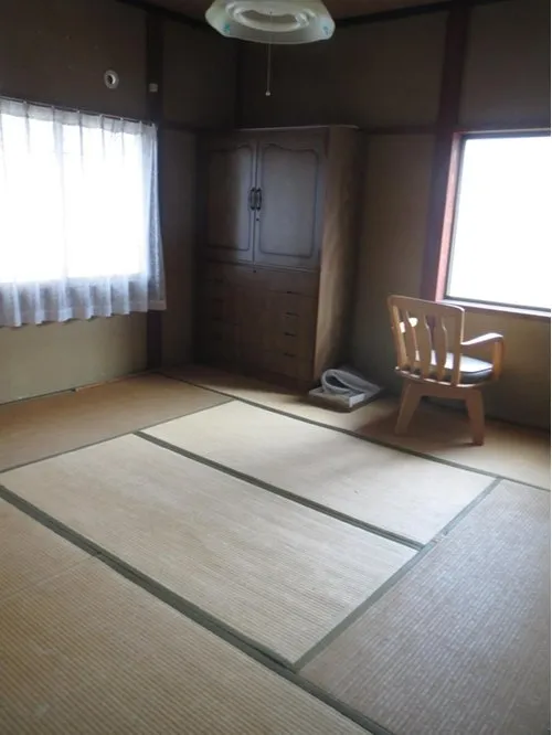 Toyama Prefecture Takaoka City 9K Property (13)