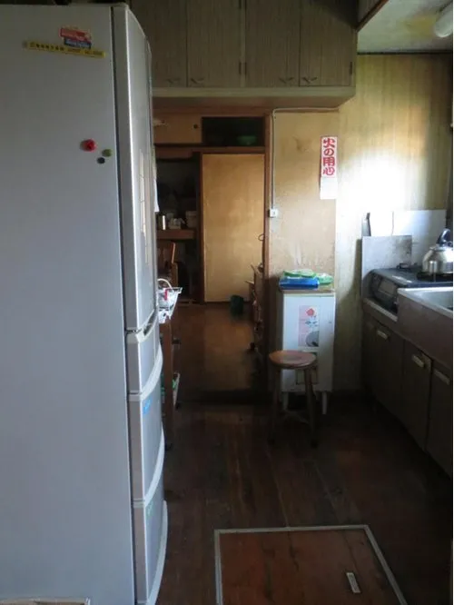 Toyama Prefecture Takaoka City 9K Property (4)