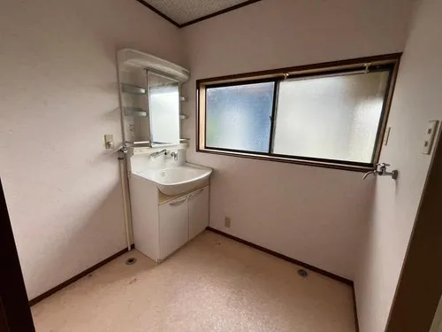 10DK Property Kanazawa City Ishikawa Prefecture (18)