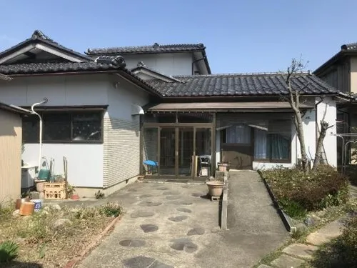 8DK Property Komatsu City Ishikawa Prefecture (1)